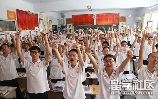 OEH3-fyfuzpn3616116.jpg OEH3-fyfuzpn3616116.jpg